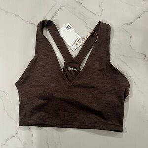 NWT Quince Ultra-Soft V-Neck Cropped Tank/Sports Bra